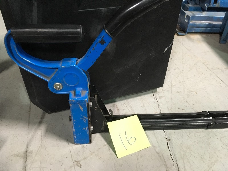 lot 16 image: Josef Kihlberg JK561-15 Manual Stapler used in working condition