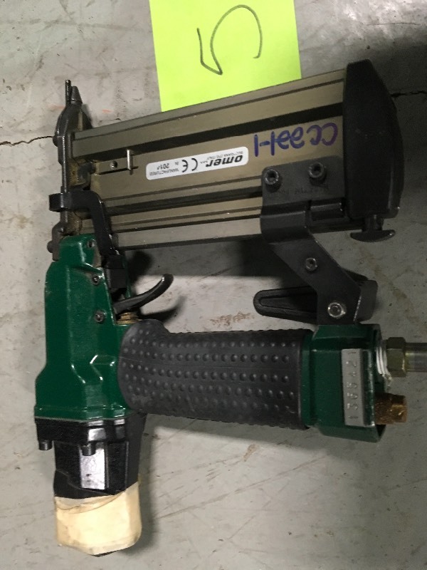 lot 5 image: Omer B6.50 2 Headless Pinner used in working condition