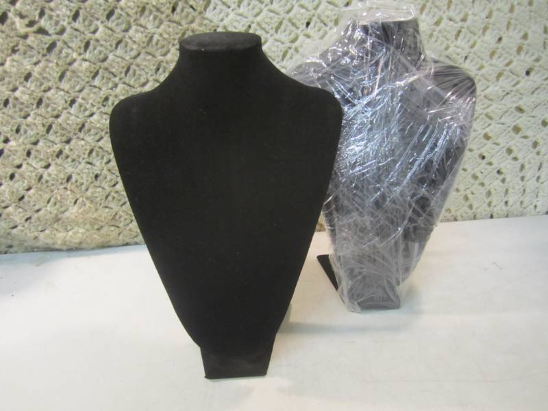 lot 40 image: Lot of 2 - 12.25 Tall Necklace Dis...