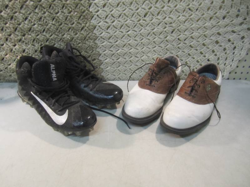 lot 63 image: 2 Pairs of Sport Shoes Pair of Nike...