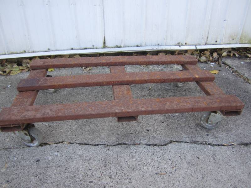 lot 81 image: Steel Flat Dolly with 3 12 Caster...