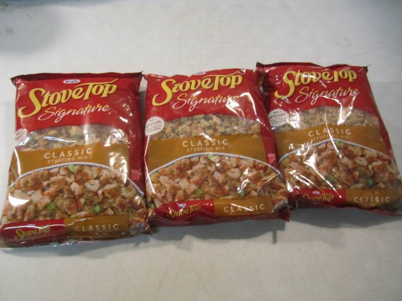 lot 115 image: 3 Bags of Stove Top Signature Class...