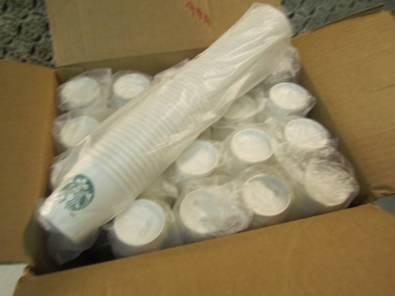 lot 209 image: Case of 1000 Solo 4 ounce Hot Drink...