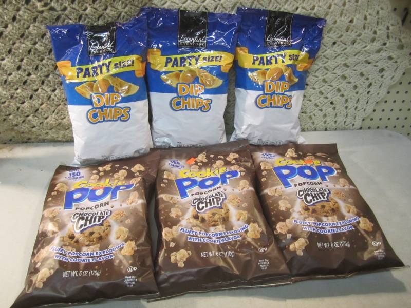 lot 227 image: 3 Bags of Party Size Dip Chips and ...