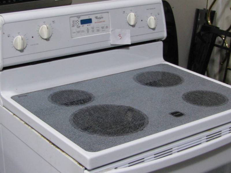 Whirlpool Electric Glass Top Range