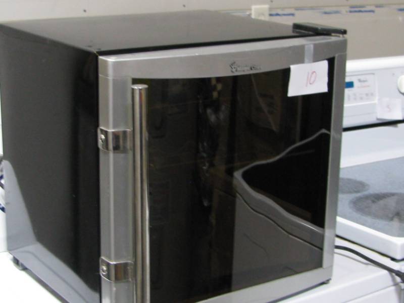 Magic Chef Wine Cooler