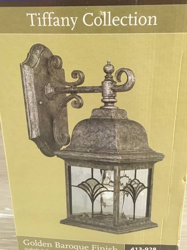lot 46 image: LOT OF TWO Progress Lighting P5994-50 1-Light Wall Bracket with Water Patterned Glass and Faux Tiffany Art Glass Accents, Golden Baroque new