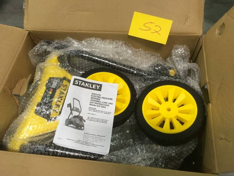 lot 52 image: Stanley 2,050 PSI 1.4 GPM Electric Pressure Washer in good working condition