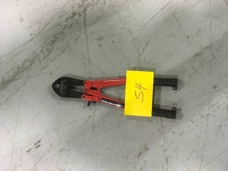 lot 54 image: TEKTON 14 in. Bolt Cutter open box not used