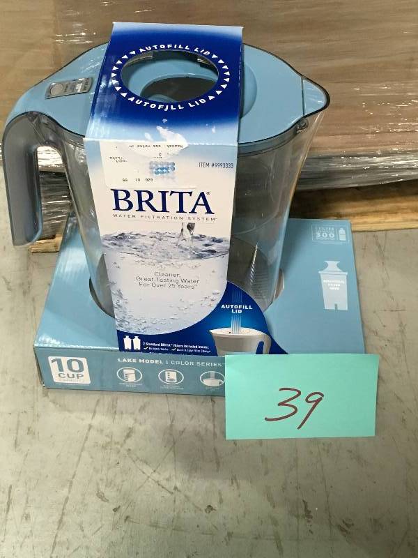 lot 39 image: Brita Lake Model Color Series 10 Cup Capacity Water Pitcher not used