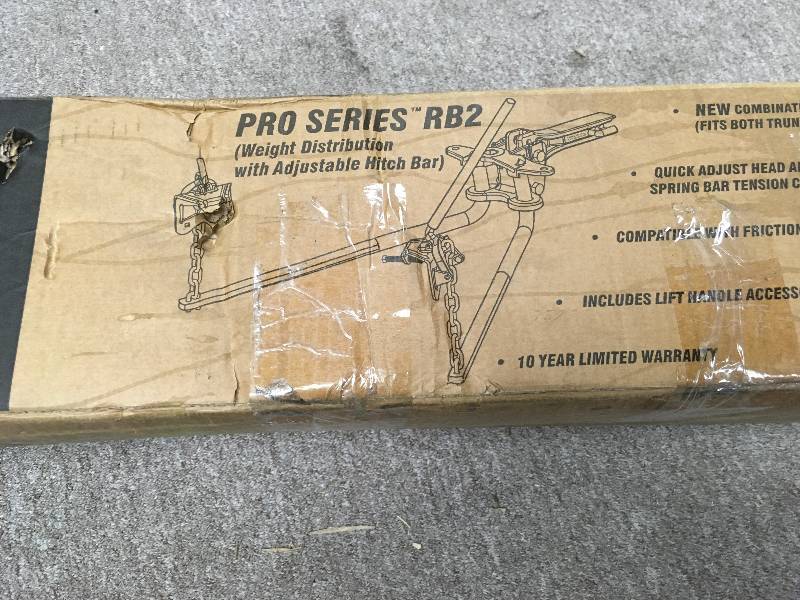lot 61 image: Reese Towpower Weight Distribution Kit not used