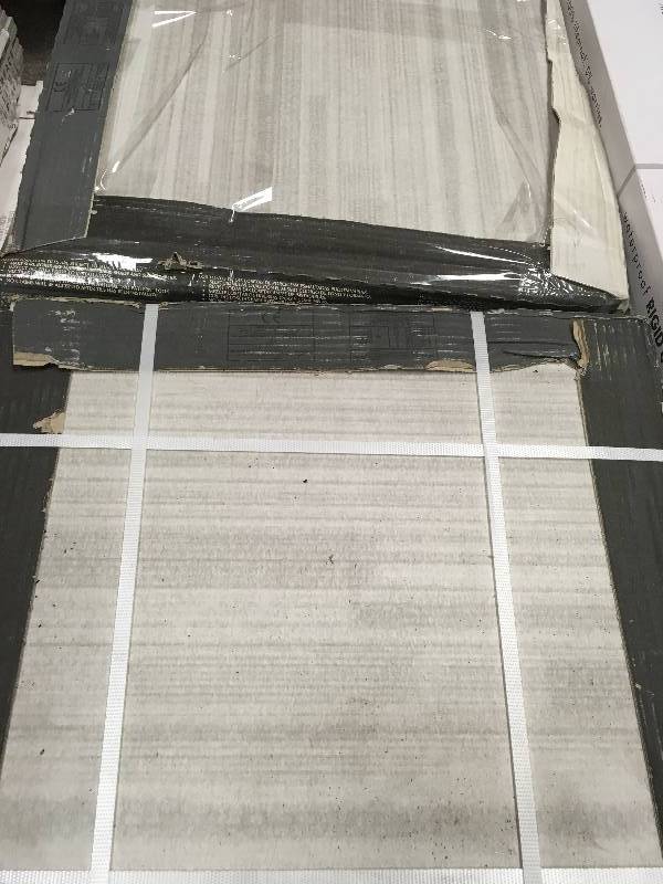 lot 86 image: MSI Rug Bianco 18 in. x 18 in. Glazed Porcelain Floor and Wall Tile (15.75 sq. ft.  case) LOT OF 5 CASES