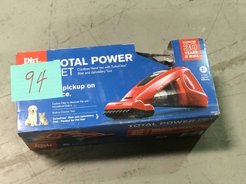 lot 94 image: Dirt Devil Total Power 15.6-Volt Cordless Pet Handheld Vacuum Cleaner with Power Brushroll not new