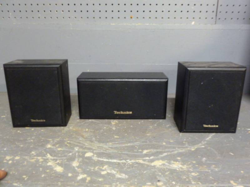 Technics Speakers