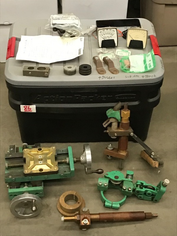 lot 86 image: Action-Packer Storage Tote With E...