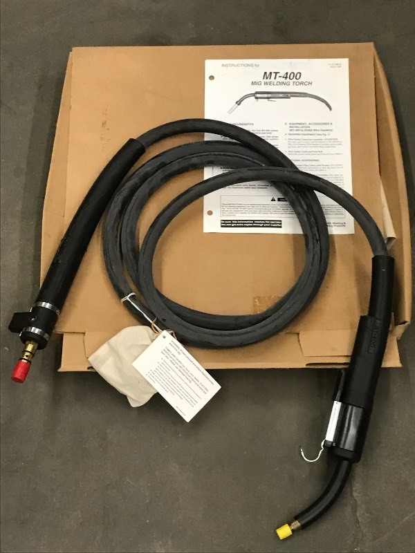 lot 73 image: ESAB MT-400 Torch Assembly,  12ft...