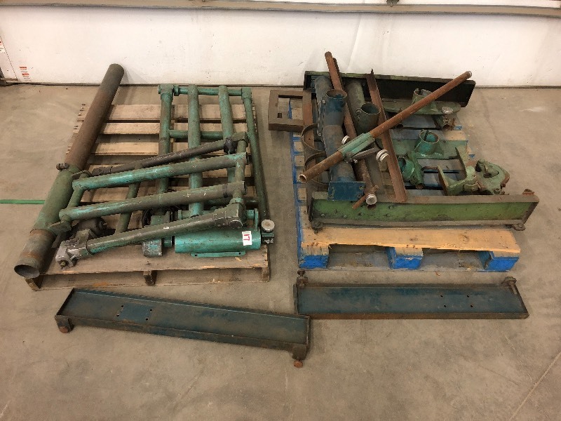 lot 17 image: Industrial Welding Shop Positioning...