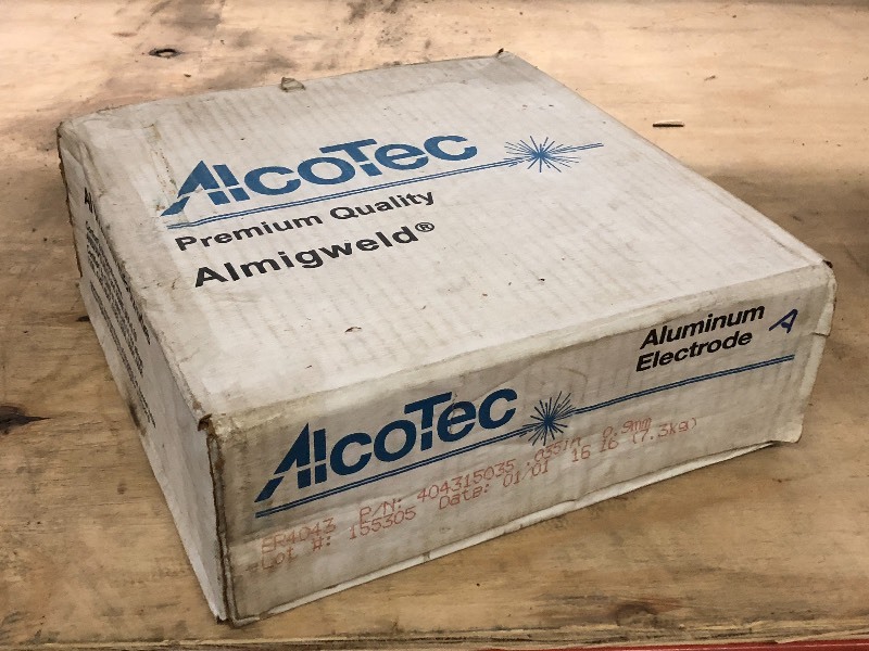 lot 27 image: Full 16# Spool Of AlcoTec .035 Alu...