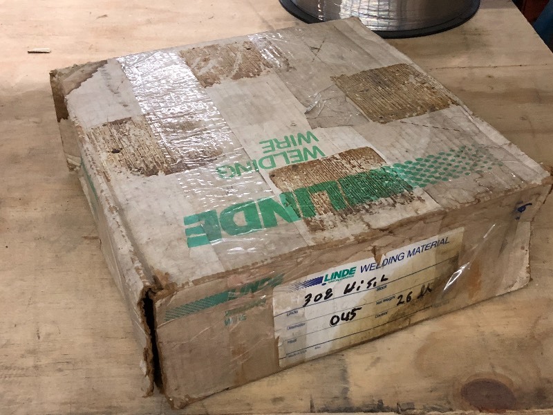 lot 26 image: Full 26# Spool Of Linde .045 Weldi...