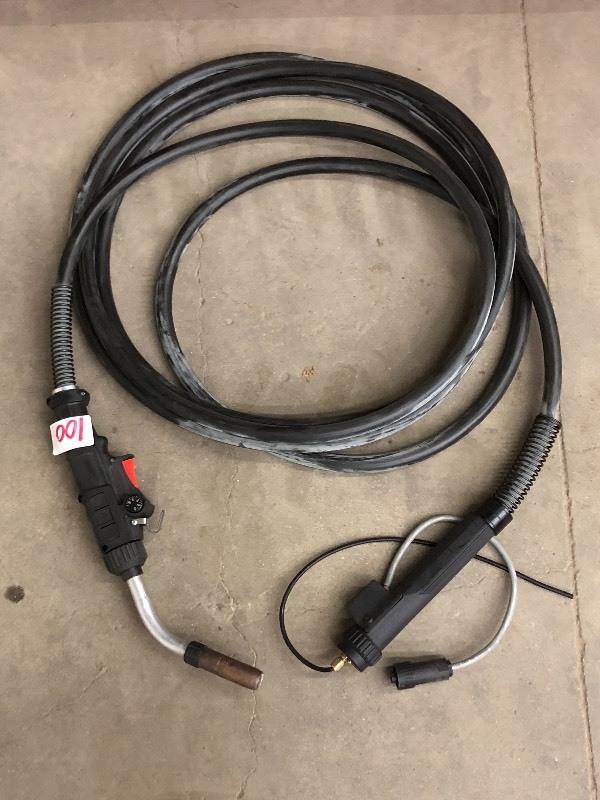 lot 100 image: ESAB Mig Torch Assembly, 25ft...