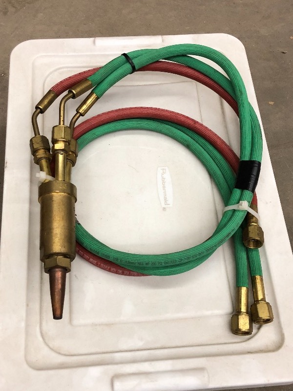 lot 109 image: Airco Oxi-Acetylene Torch Assembly ...