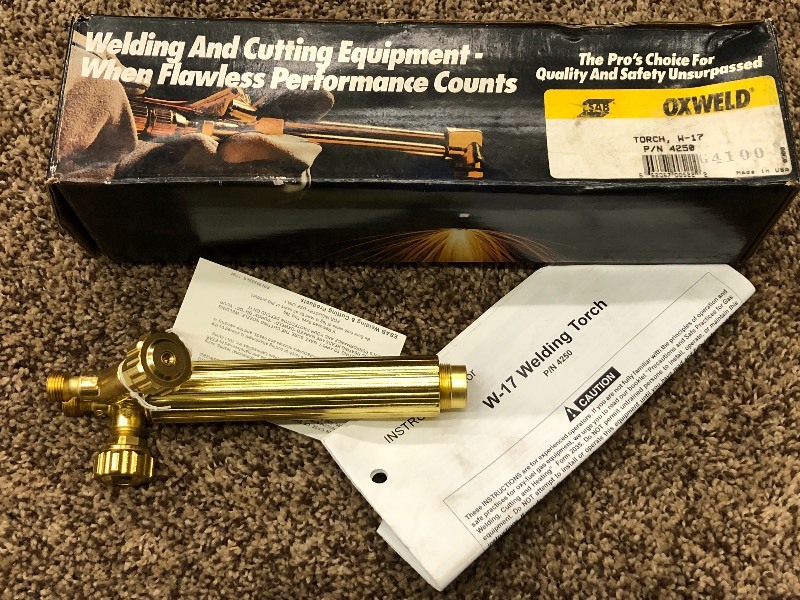 lot 125 image: ESAB W-17 Oxweld Welding Torch Ha...