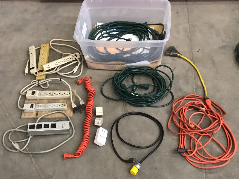 lot 199 image: Tote Of Assorted Electrcial Cords ...