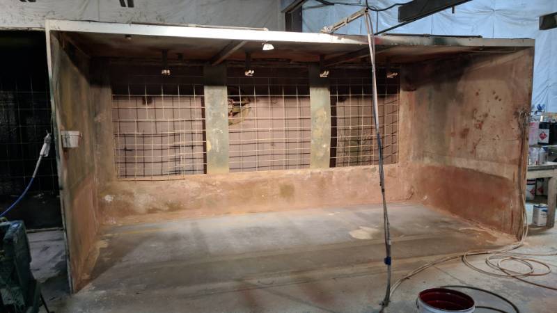 lot 4002 image: Paint Booth #1 (Right)
