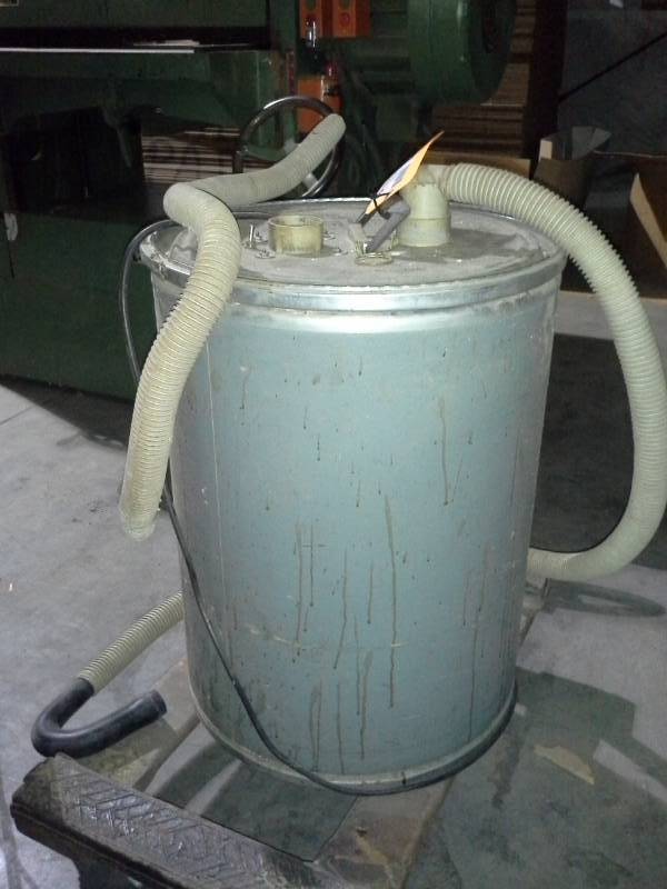 lot 3014 image: Delta 49-255 28 Gallon All-Purpose Vacuum Cleaner