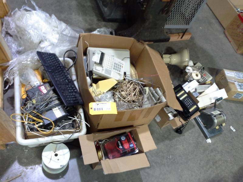 lot 3026 image: Office Electronics Lot