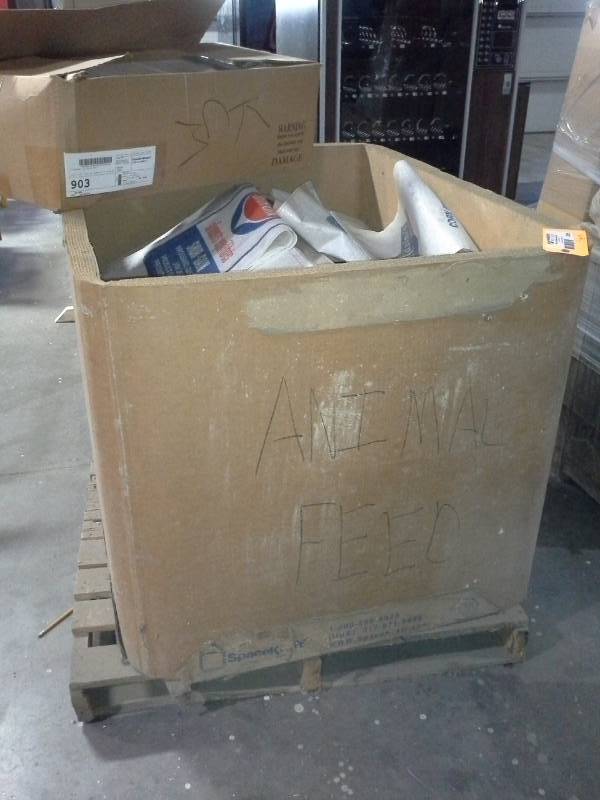 lot 3065 image: Large Box of Feed Bags