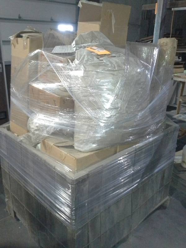 lot 3066 image: Dowel Lot - Large Quantities