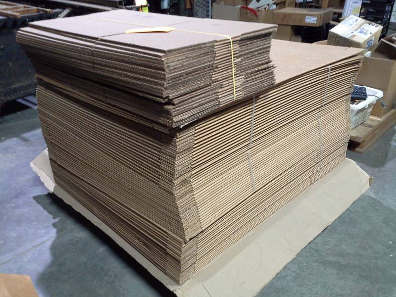 lot 3071 image: Pallet of Boxes