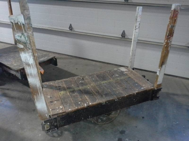 lot 3078 image: Unknown Brand Railroad Cart