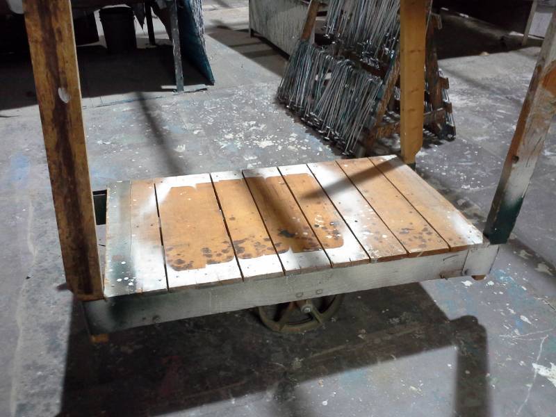 lot 3088 image: Jakes Brand Railroad Cart