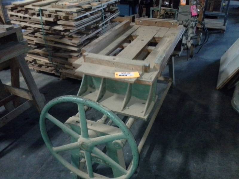 lot 3204 image: Iron CrankPneumatic Clamp Table