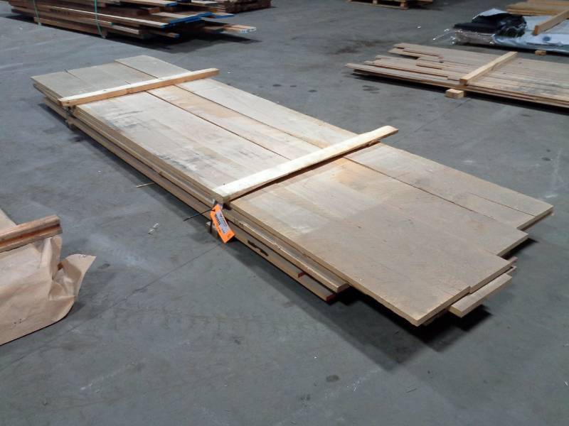 lot 3104 image: Bundle of Elm - See photos