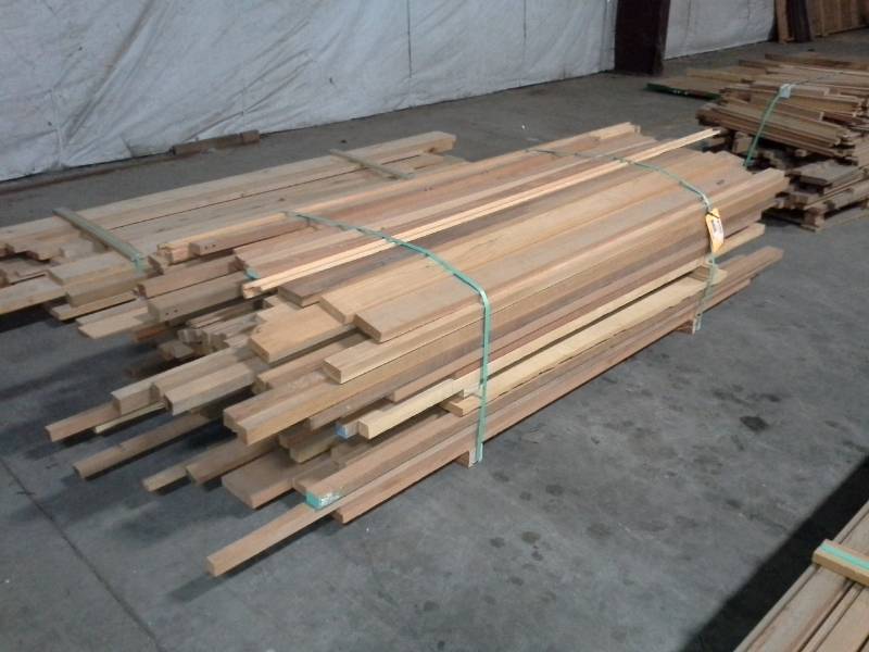 lot 3110 image: Bundle of Various Cedar
