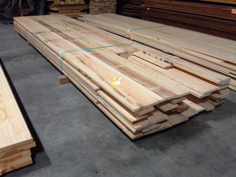 lot 3157 image: Bundle of Pine