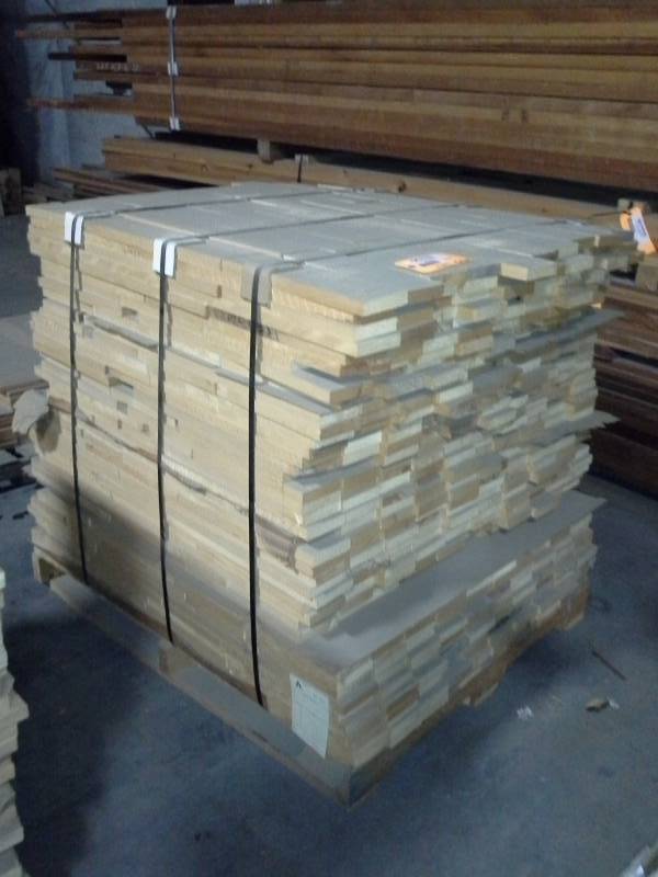 lot 3139 image: Pallet of Aspen