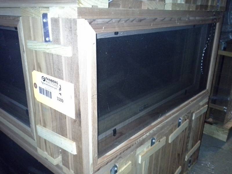 lot 3309 image: Pair of Basement Windows