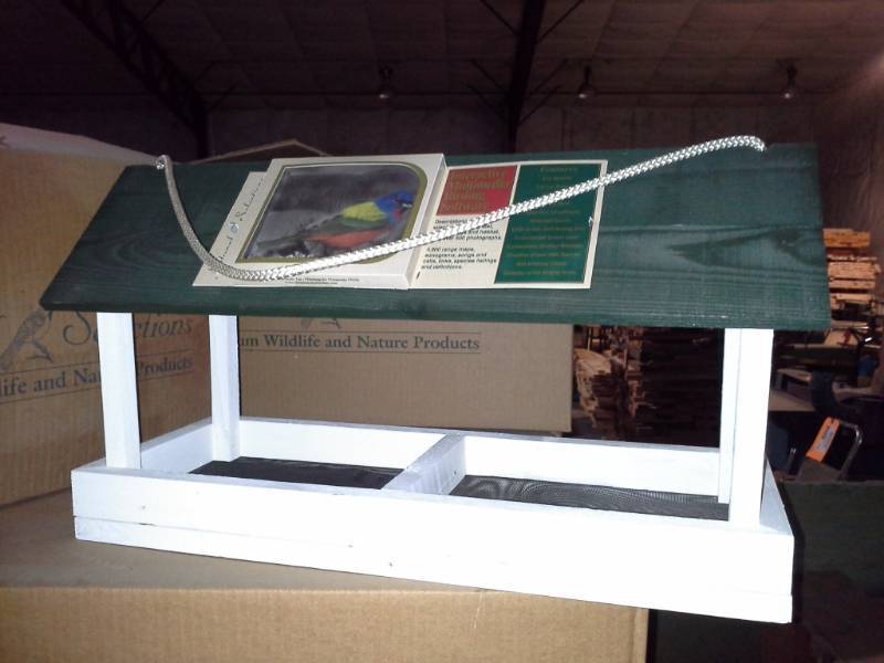 lot 3341 image: 8 Doublewide Birdhouses with Multimedia CD