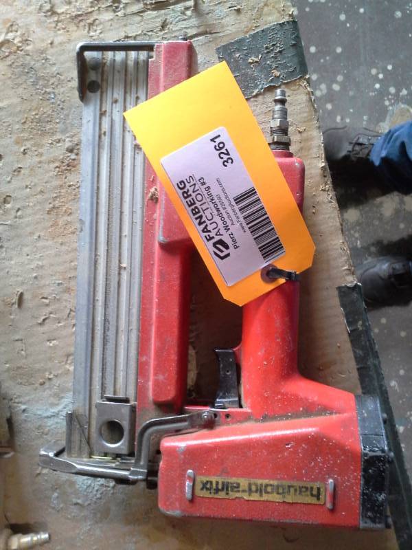 lot 3261 image: Haubold-Airfix Air Nailer
