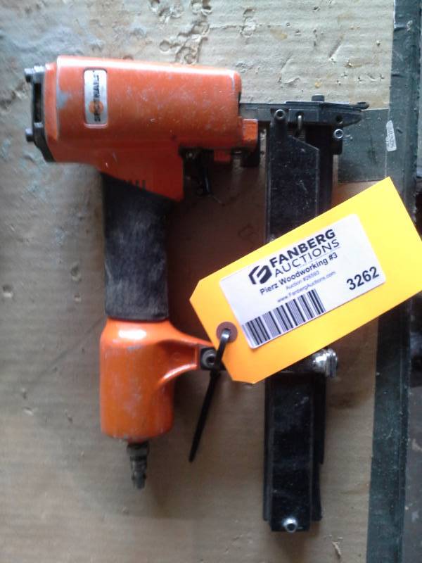lot 3262 image: Spotnails Model FS 4825 Air Nailer