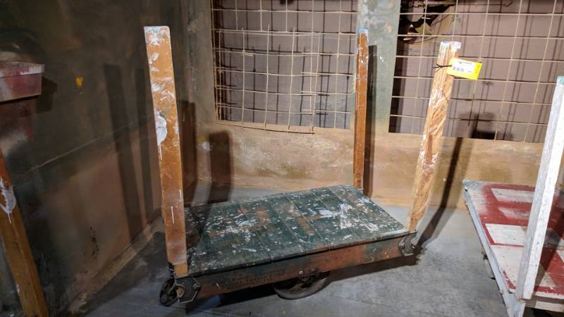 lot 3032 image: Unknown Brand Railroad Cart