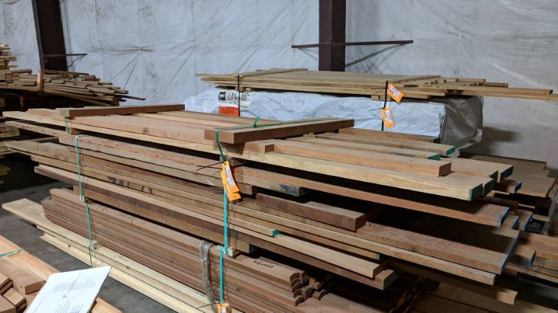 lot 3114 image: Bundle of Spanish Cedar