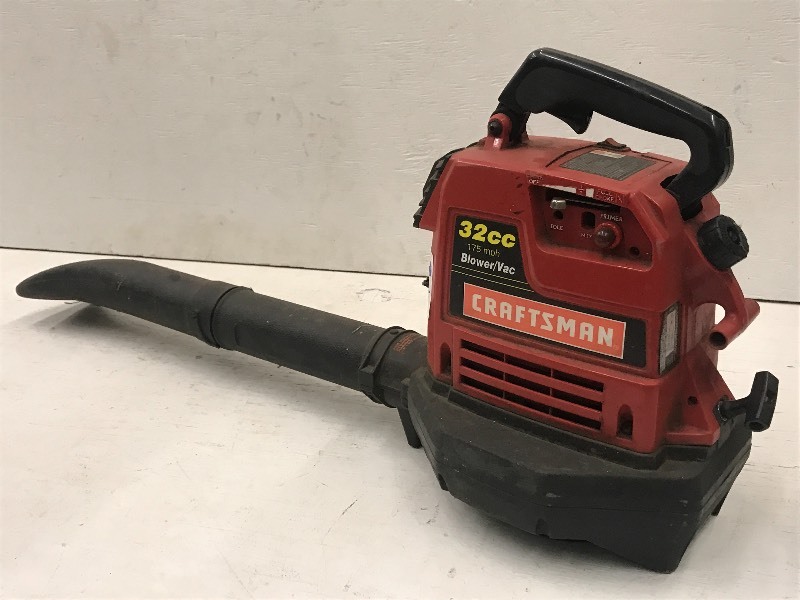 lot 21 image: Craftsman 32cc Handheld Gas Blower,...