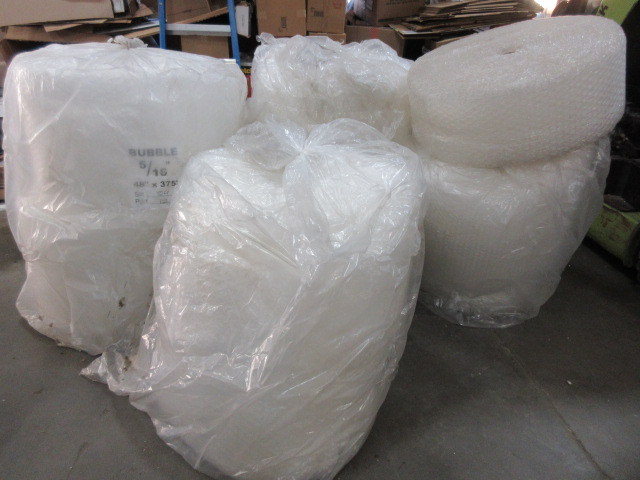 lot 122 image: PERFORATED BUBBLE WRAP