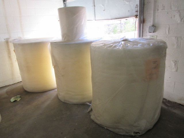 lot 124 image: BUBBLE WRAP