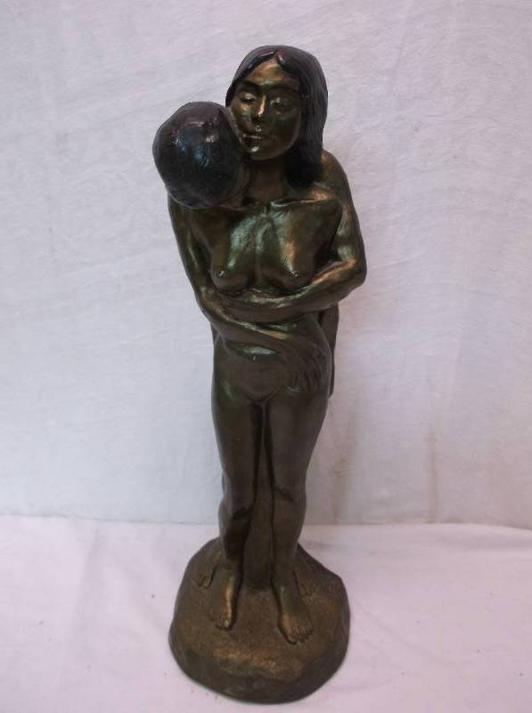Statue